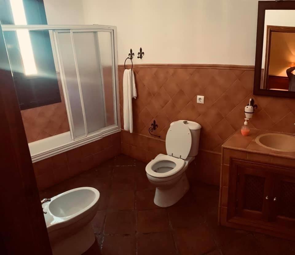 Casa Rural La Valerosa Guest house *